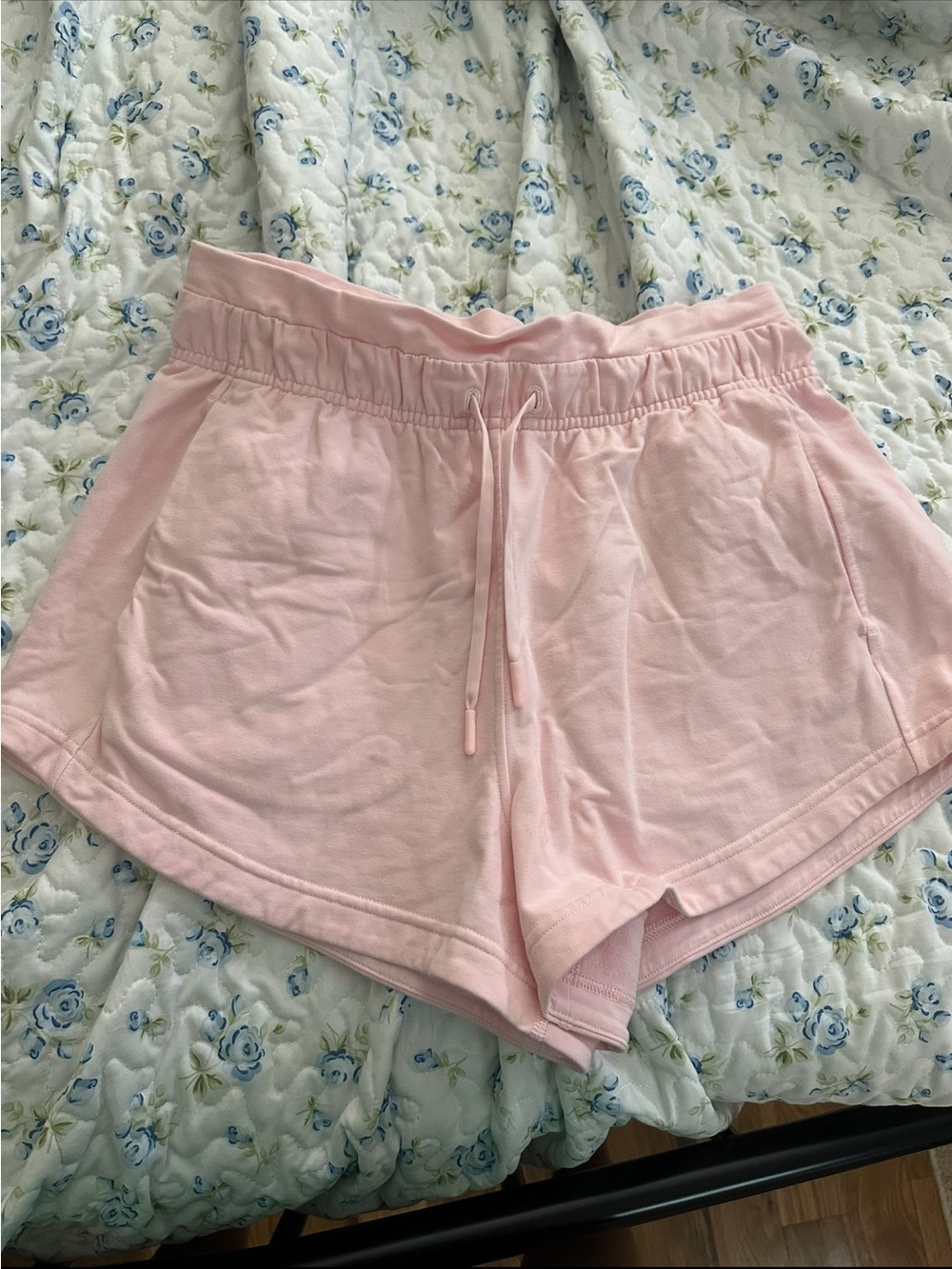 lululemon athletica inner glow shorts